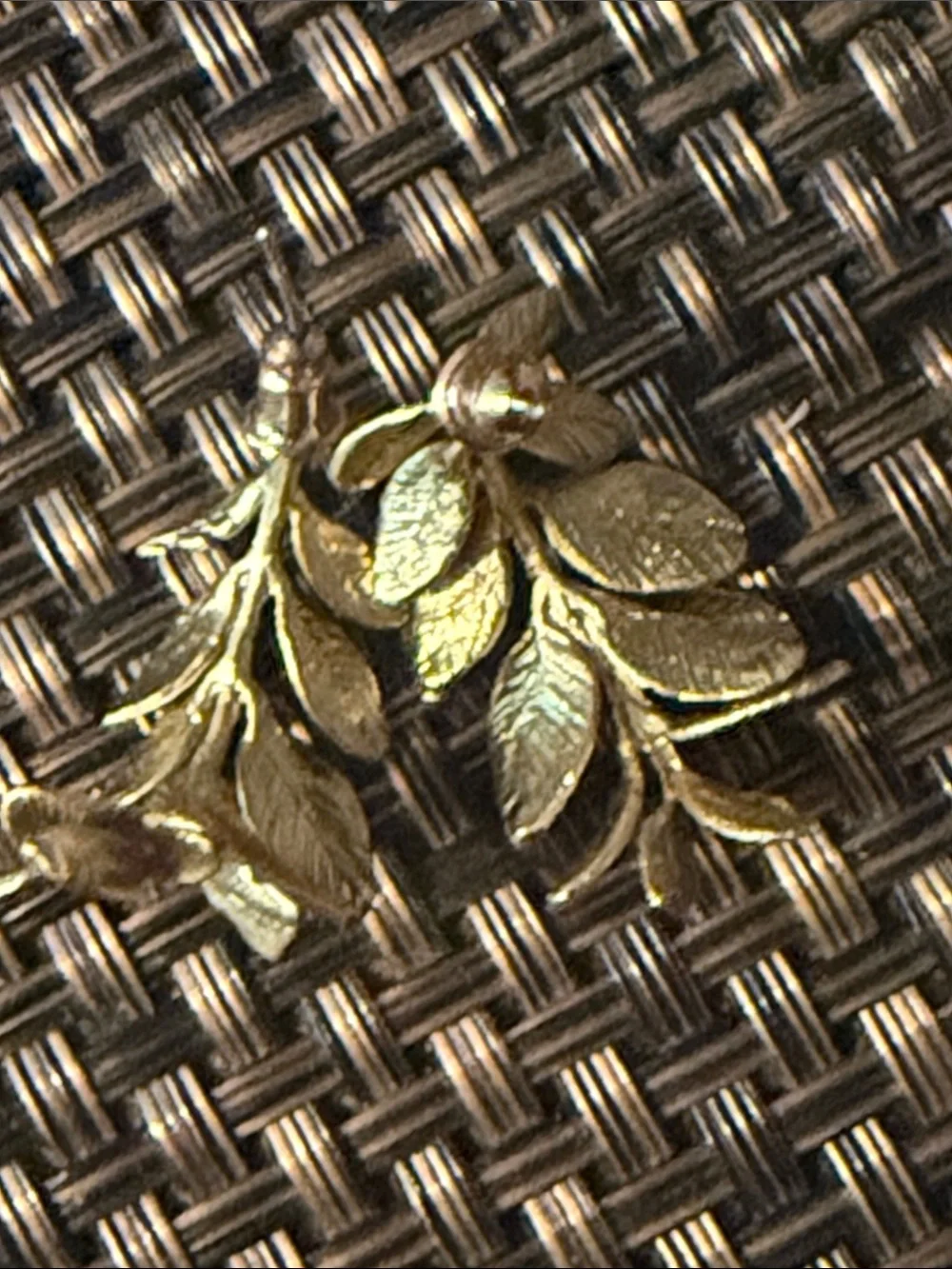 Leaf Cluster Drop Earrings – Gold Tone
